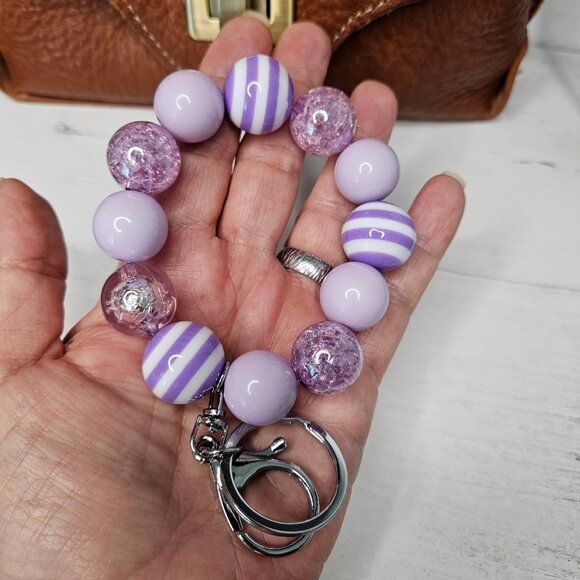 Lavender and White Silver tone Large Bead Key Chain Bag Pull - Picture 3 of 3